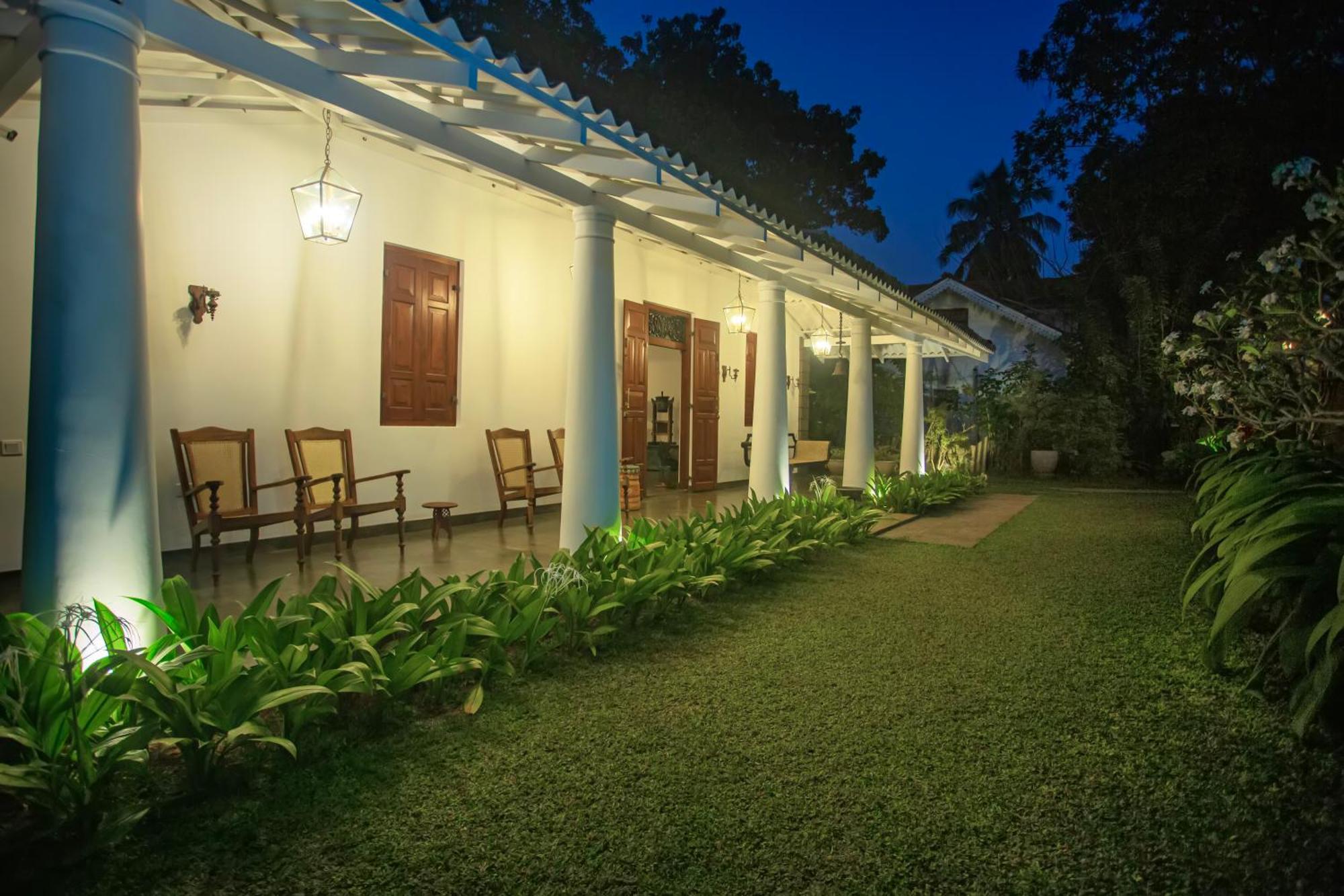Dhyana Villa อัมบาลังโกดา ภายนอก รูปภาพ