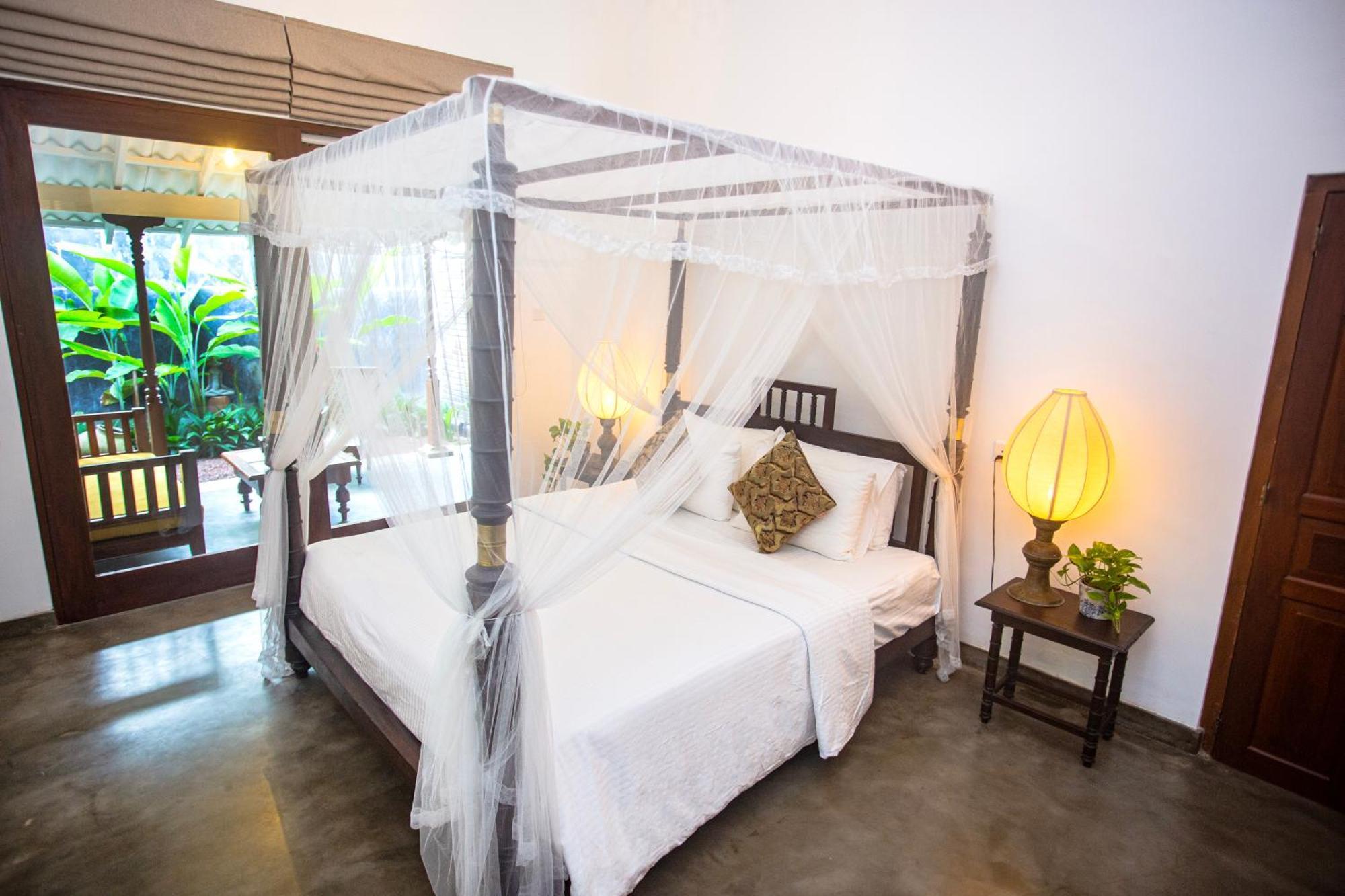 Dhyana Villa อัมบาลังโกดา ภายนอก รูปภาพ